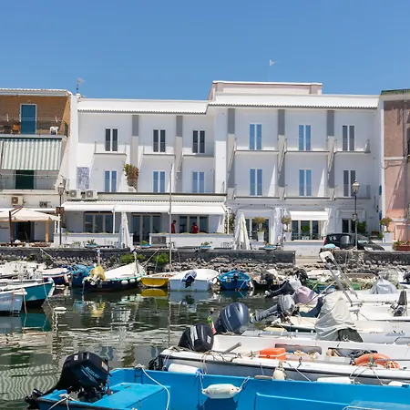 Baia Flegrea Meublè Hotel Bacoli