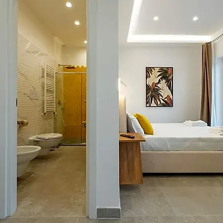 Baia Flegrea Meuble Hotel *