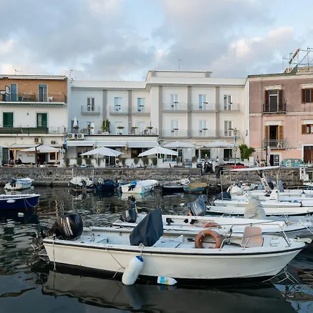 Hotel Baia Flegrea Meublè *